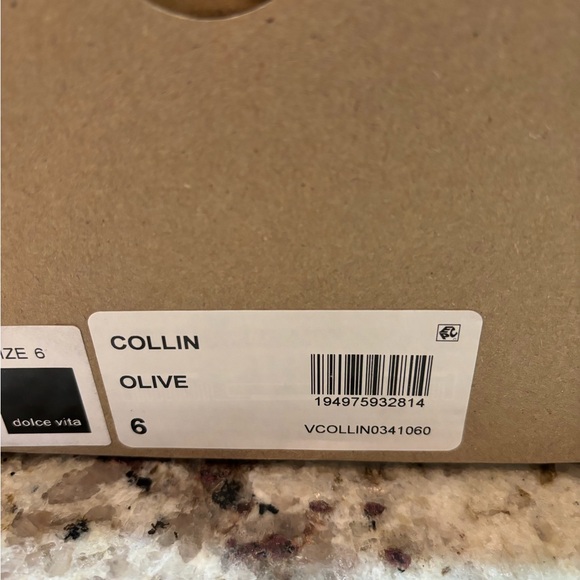 Dolce Vita Collin Lace-Up Lug-Sole Platform Booties Size 6 NIB - Picture 7 of 7